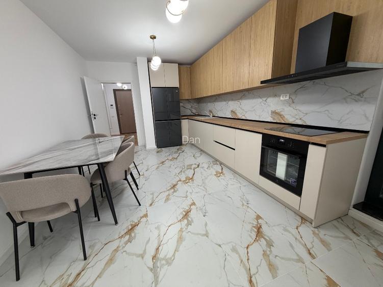 Proprietar, inchiriez  termen lung Apartament 4 camere complet utilat - 4