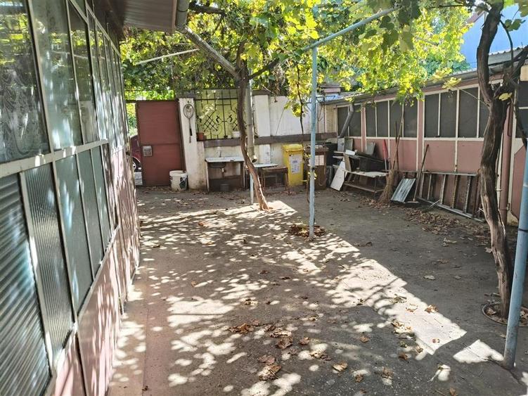 Casa 4 cam Chercea, teren 194 mp, mobilata si utilata