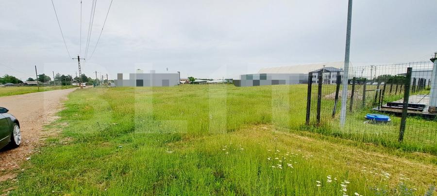 Teren intravilan industrial, 3000 mp, zona Serpico