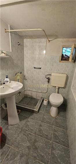 CASA 5 CAMERE 120 MP ZONA UMF CURTE 95 MP