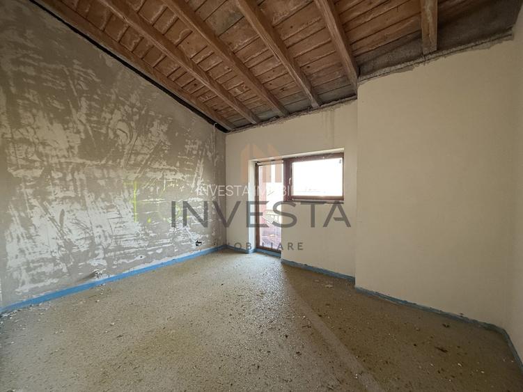 Duplex  cu suprafata utila generosa, pe o strada linistita! - 11