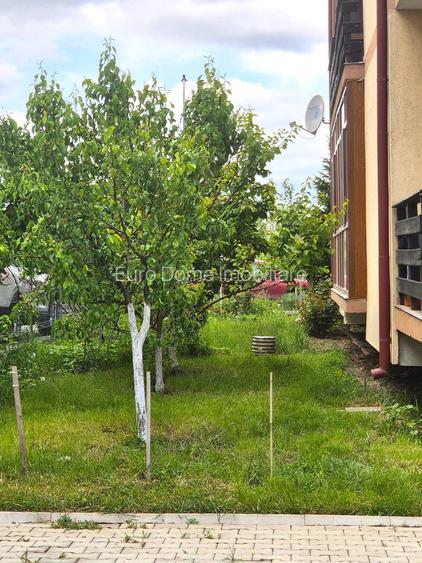 Tractoru, zonă liniștită de case, apartament spațios 3 camere cu garaj - 21