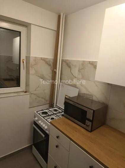 Garsoniera, decomandata, 32 mp, balcon, metrou, zona Titan  - 3