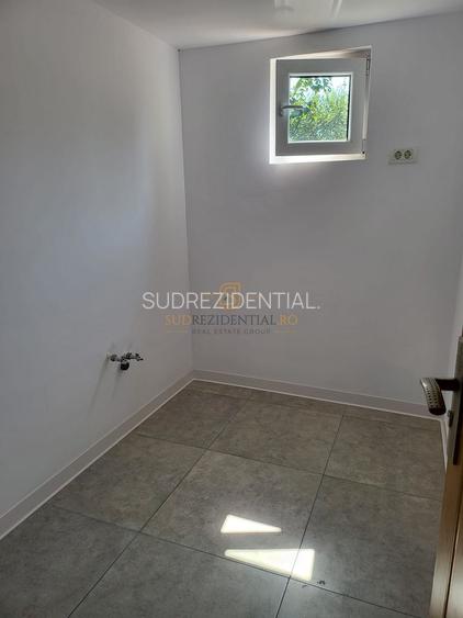 Inchiriere proprietate multifunctionala cu teren, Sector 4 - 2