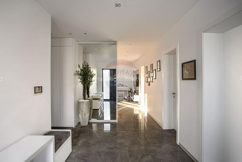 Vilă de lux stil mediteranian de vânzare zona Aradul Nou-Tabacovici - 12