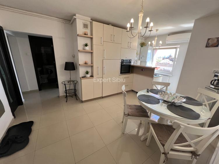INCHIRIEZ apartament 3 camere , renovat,zona Turnisor - 10