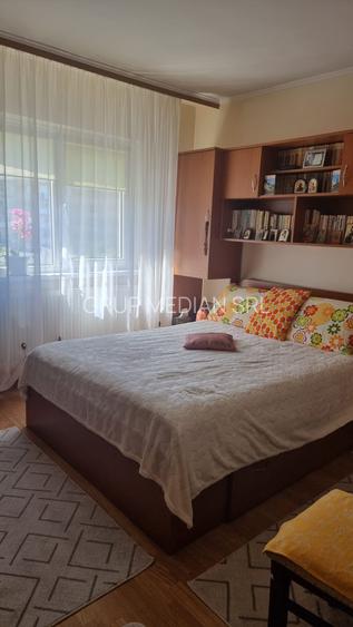 Apartament 3 camere de vanzare - Ostroveni, zona Pieței, decomandat, 71,29 mp - 4