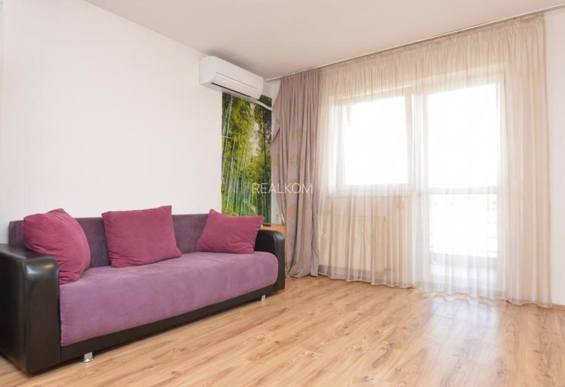 INCHIRIERE GARSONIERA  VITAN – RIN GRAND HOTEL - 2