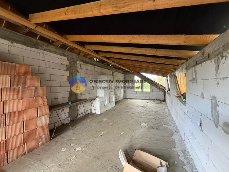 Casa+ teren de vanzare REDIU  - 16