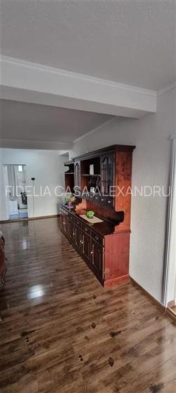 Apartament 4 camere, 2 bai, terasa - de inchiriat - Copou - 23