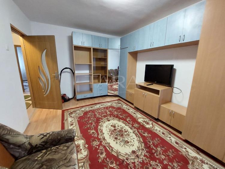 Apartament cu 3 camere decomandat de vanzare, zona Calea Florești. - 6