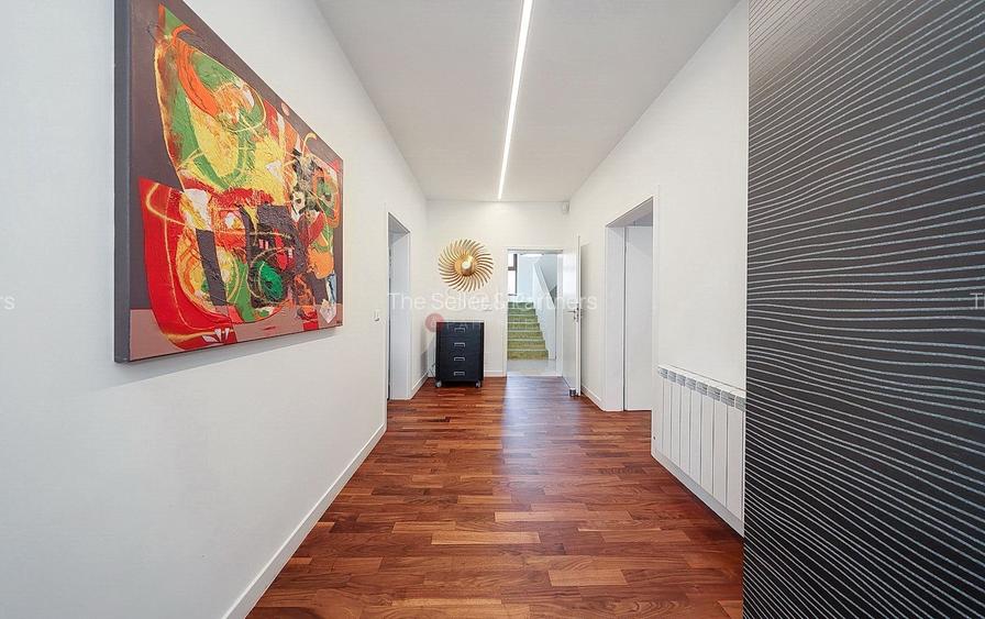 Apartament deosebit intr-o vila situata pe Dealul Cetatii - 19