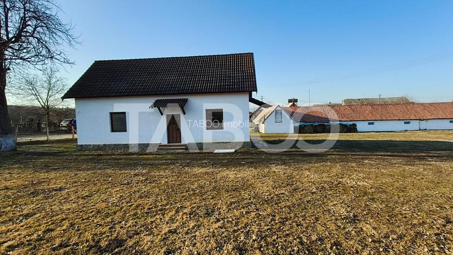 Microferma cu locuinta de vanzare in Pianu de sus - 2