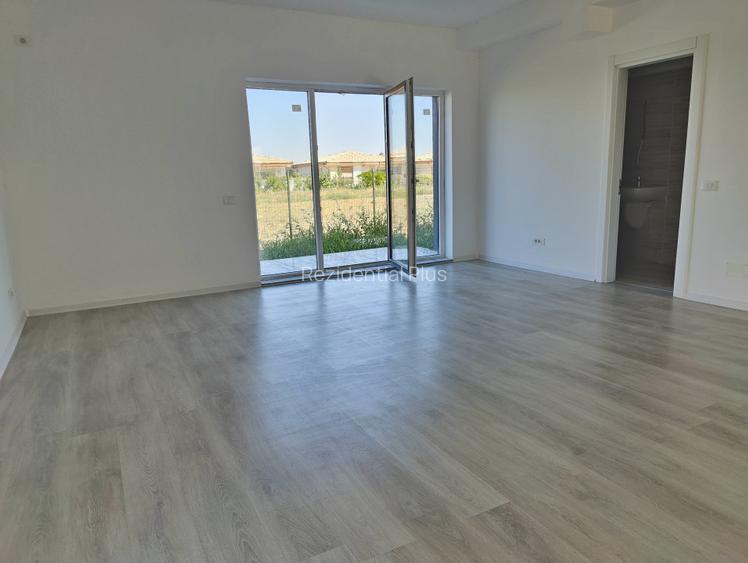 Vilă single Tunari - 4 Camere,  300mp Teren - 2