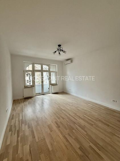 Capitale / Vilă interbelică restaurată - 13