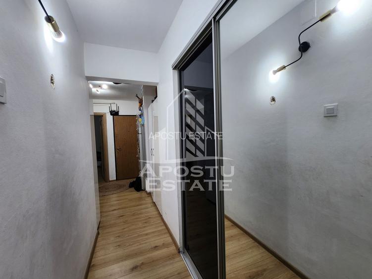 Apartament decomandat cu 3 camere, centrala proprie,  zona Lipovei - 6