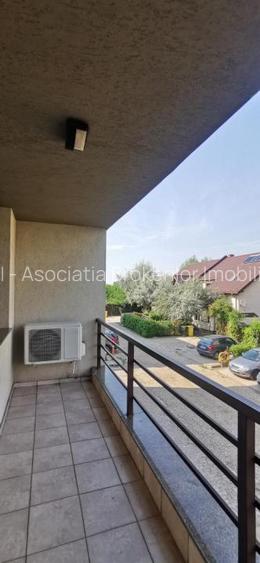 Vila Pipera P E M supr 260mp - 21