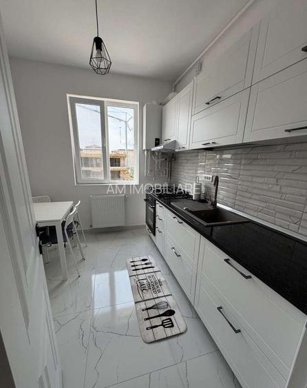 AP. 3 CAMERE BLOC NOU - CENTRALA, BUCATARIE INCHISA,PARCARE INCLUSA, - 5