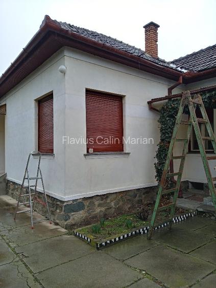 Vanzare casa - 146 mp locuibili / suprafata totala 560 mp - 4