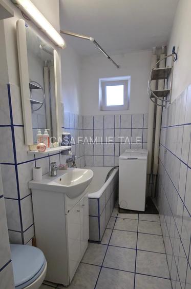 Apartament 1 camera .. etajul 1 .. 64900 euro .. piata Doina - 2