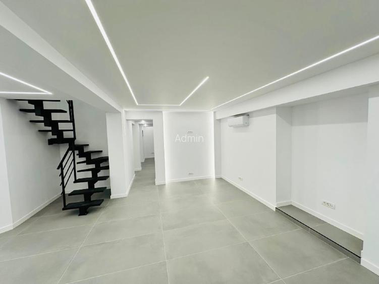 Spațiu comercial -  NOU  amenajat  în zona pietonala - Bd Decebal - 9