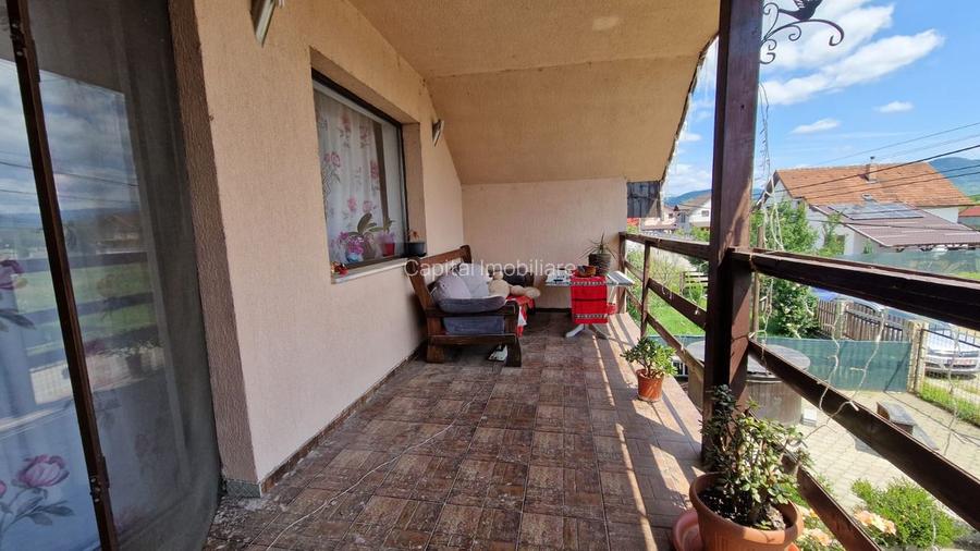 Casă spațioasă cu 4 camere plus teren 5.7 ari, Sat Sasar Comision 0 - 14