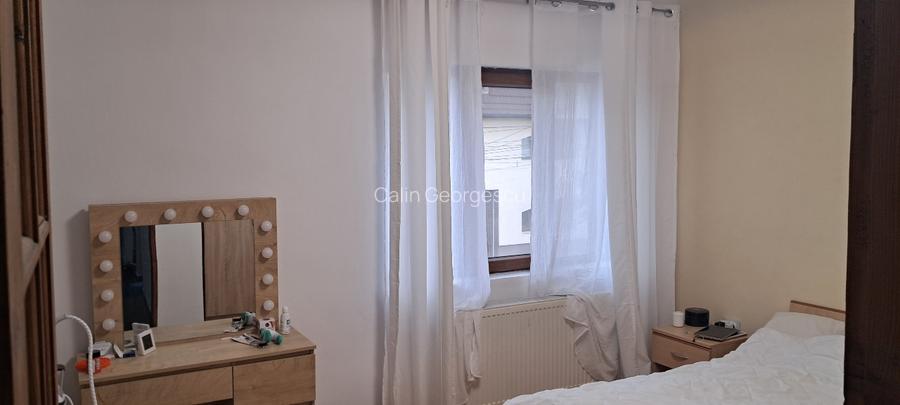Proprietar vand casa individuala P+E+M,Zona Dambovita/ Iosefin, 170 mp2 utili - 11