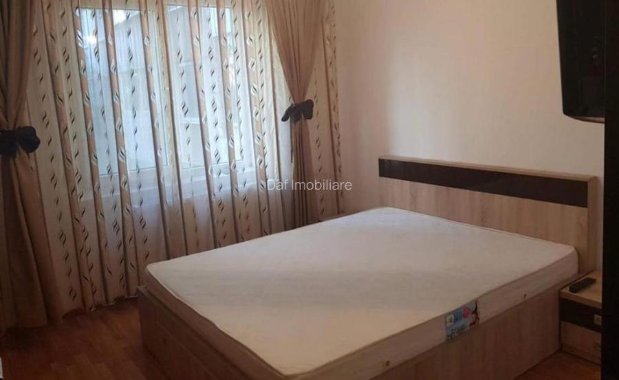 3camere-70mp-decomandat- metrou favorit-bloc 1985 - 3