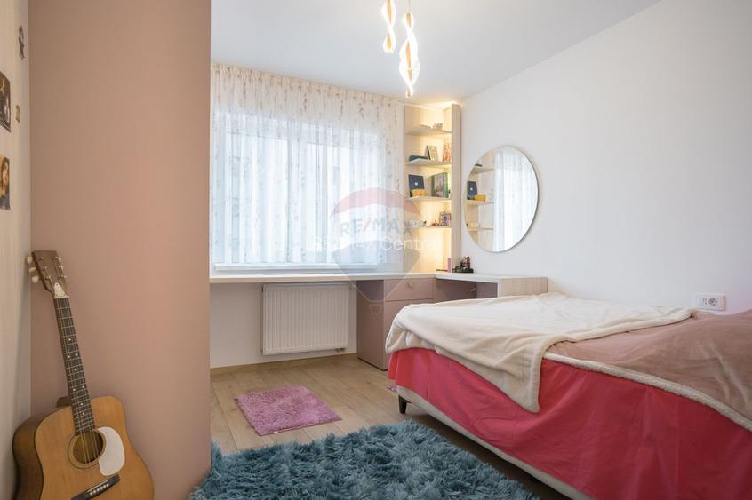 Apartament cu 3 camere decomandat, boxă și parcare la Casa Nobel - 4