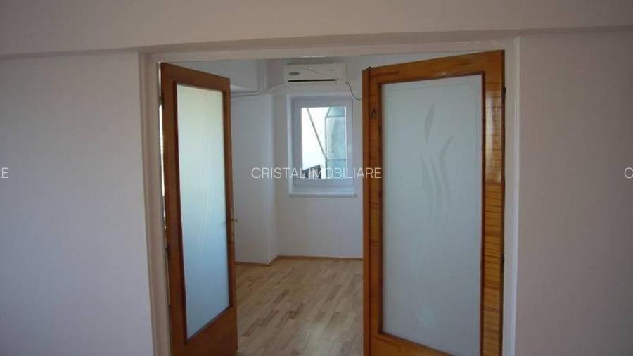 Apartament 5 camere de inchiriat Unirii decomandat, 2 bai, terase, nemobilat, - 13