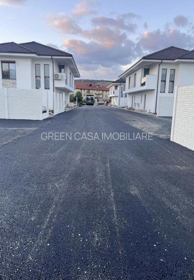 Duplex modern de vânzare în Florești – curte privată - 2