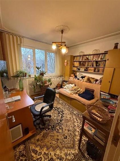 Apartament 3 camere Izvorul Trotusului - 5