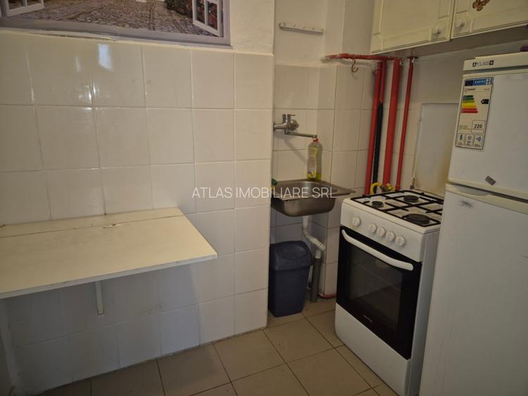 Universitate - Calea Victoriei - 4