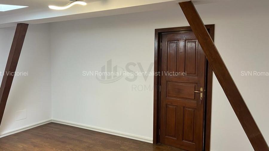 REV2002762 Vila de inchiriat 21 camere zona Universitate - 11