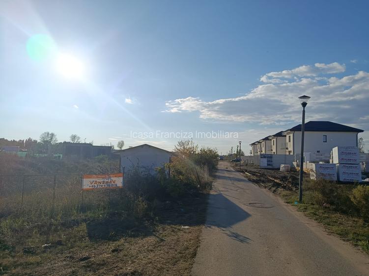 12368 mp teren pentru constructii,str-Iederei-str;Dumbravei deschidere 298 m - 2