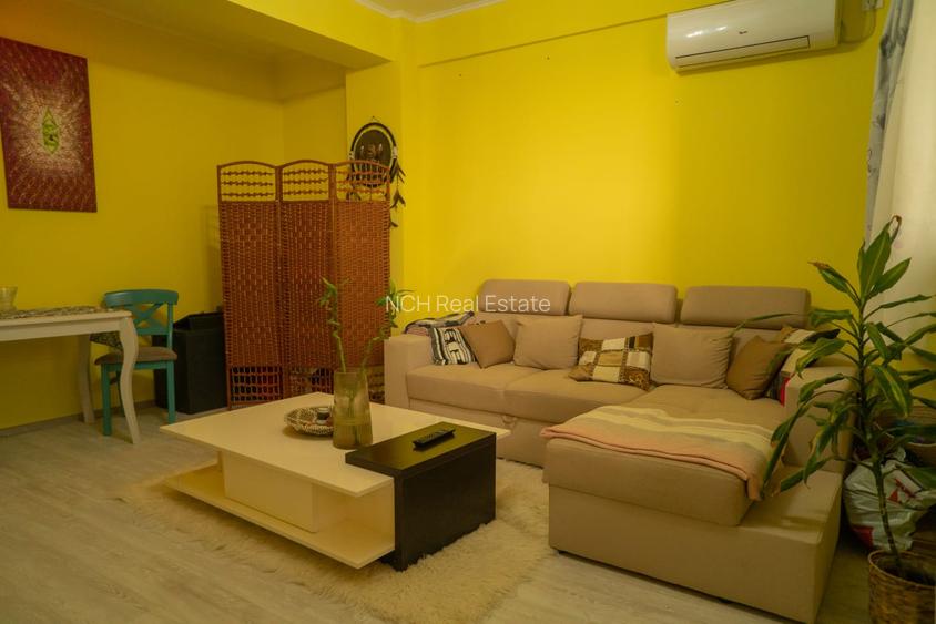 Apartament de Vânzare-3 Camere ,2 Băi -150000 EURO - 2