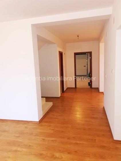 Vila P+E, Stefanesti - Cetate, teren 543 mp - 14