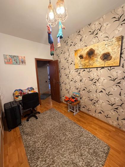 Apartament 2 camere decomandat cu boxa si parcare, Ford