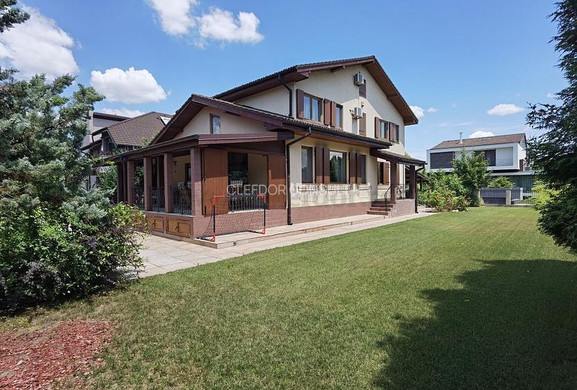 Iancu Nicolae - Vila individuala RENOVATA langa padure - 25