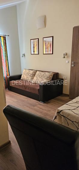 Studio 50 mp, pretabil si pt activitate birou sau regim hotelier, situat Central - 5
