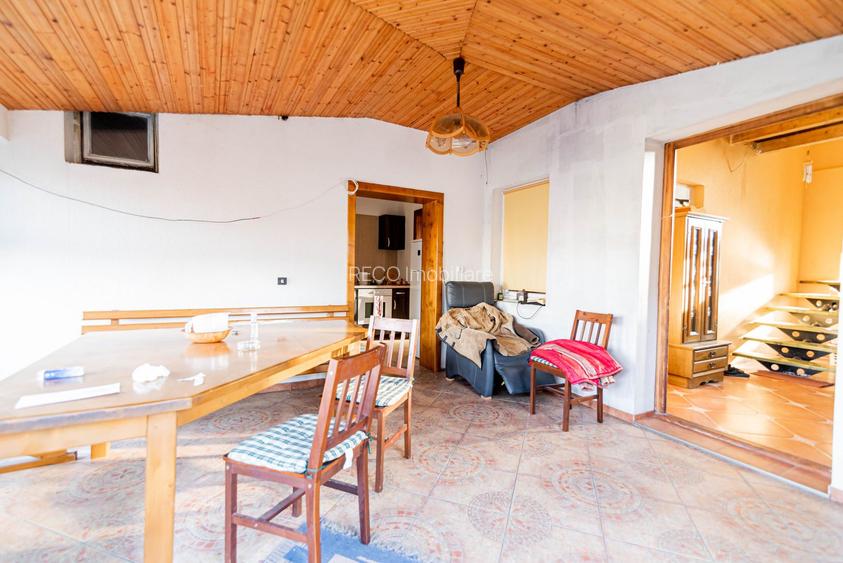 Spatii de inchiriat  pentru  birouri sau cabinete,zona Nufarul - 9