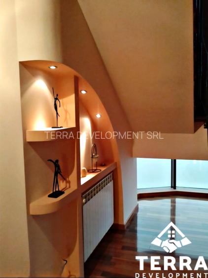 Vilă spectaculoasă cu vedere la mare – zonă exclusivistă Trandafirul - 16