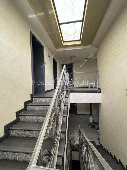 Cladire 7 Incaperi 5 Grupuri Sanitare| 1056mp Teren | Calea Lipovei - 7