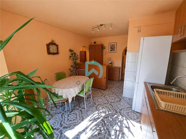 Apartament 3 camere Vlahuta, 70 mp - Brasov