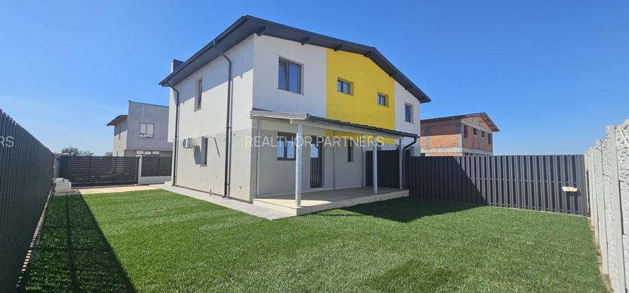 Casa 4 camere, P+1, 99mp | gaz, curent, apa si canal | Acces rapid DR9 - 4