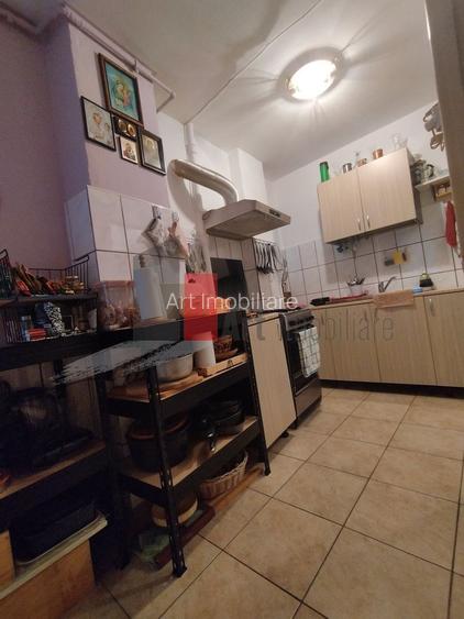 Apartament cu 3 camere de vanzare-Piata Victoriei - 4