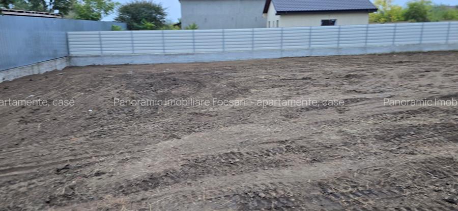 Teren de vanzare 700 mp central Odobesti - 40