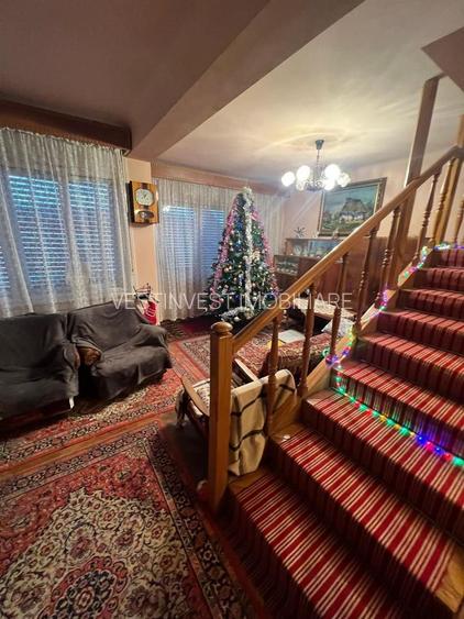 Duplex cu 5 camere in zona centrala - 6