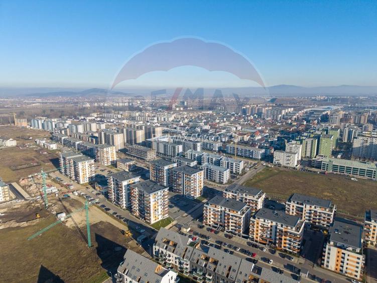 Apartament superb de inchiriat in Tractorul - 22