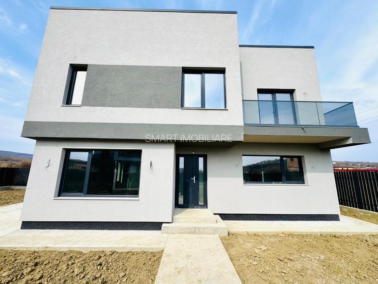 Casa 4 camere, arhitectura moderna ,Tomesti - 2